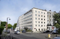  Vacation Hub International | Ambassadors Hotel Main