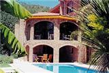  Vacation Hub International | Oukraal Guest Suites Main