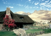  Vacation Hub International | Etusis Lodge Main