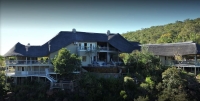  Vacation Hub International | Clifftop Exclusive Safari Hideaway Main