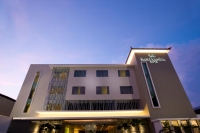  Vacation Hub International | Hotel Santika Main