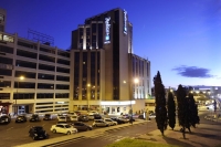  Vacation Hub International | Radisson Blu Hotel, Lisbon Main
