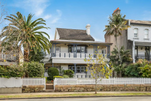  Vacation Hub International | Northshore Hotel Main