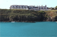 Vacation Hub International | Glendorgal Hotel Main