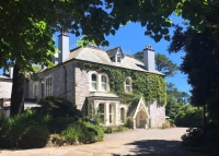  Vacation Hub International | Penmorvah Manor Main