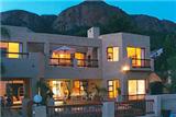  Vacation Hub International | Kingfisher's View Waterfront Lodge Main