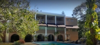  Vacation Hub International | Mandeville Hotel Main