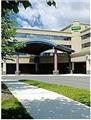  Vacation Hub International | Holiday Inn Fort Erie Main