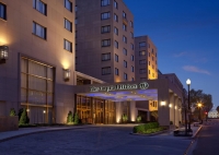  Vacation Hub International | The Capital Hilton Main