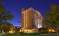 Vacation Hub International | Courtyard By Marriott Alexandria Pentagon South Main