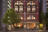  Vacation Hub International | Hotel Lindrum Main