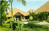  Vacation Hub International | Abad Whispering Palms Main