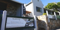  Vacation Hub International | Stone Cottages Main