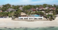  Vacation Hub International | Leopard Beach Resort Main
