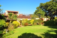  Vacation Hub International | Two Oaks B&B Main