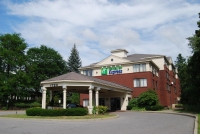  Vacation Hub International | Holiday Inn Express In South Burlington Main