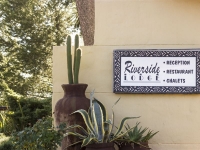  Vacation Hub International | Riverside Lodge Main