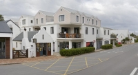  Vacation Hub International | Marine Square Luxury Holiday Suites Main