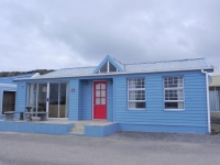  Vacation Hub International | Point Village Guesthouse & Holiday Cottages Main