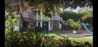  Vacation Hub International | Jane's Guest House Main