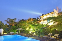  Vacation Hub International | Days At Sea Beach Lodge Main