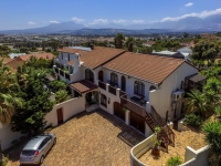  Vacation Hub International | Gordon's Bay Guest House Main