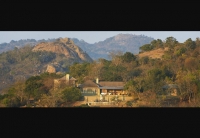  Vacation Hub International | Tomjachu Bush Retreat - Valbonne Villa Main