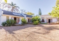  Vacation Hub International | The Stables Lodge Main