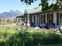 Vacation Hub International | Hoopenburg Guest House Main