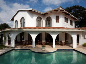  Vacation Hub International | Bizafrika Guest Lodge Main