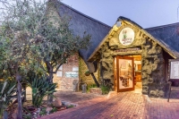  Vacation Hub International | Bolivia Lodge Main
