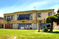  Vacation Hub International | Casa Mia Guesthouse Main