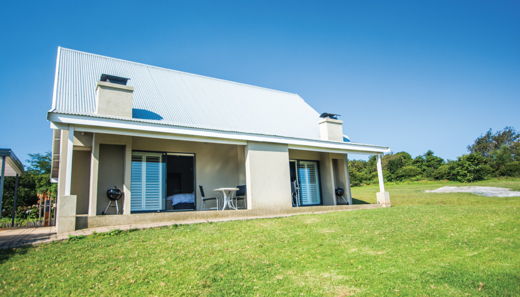  Vacation Hub International | Hoyohoyo Eagle's View Eco Estate Main