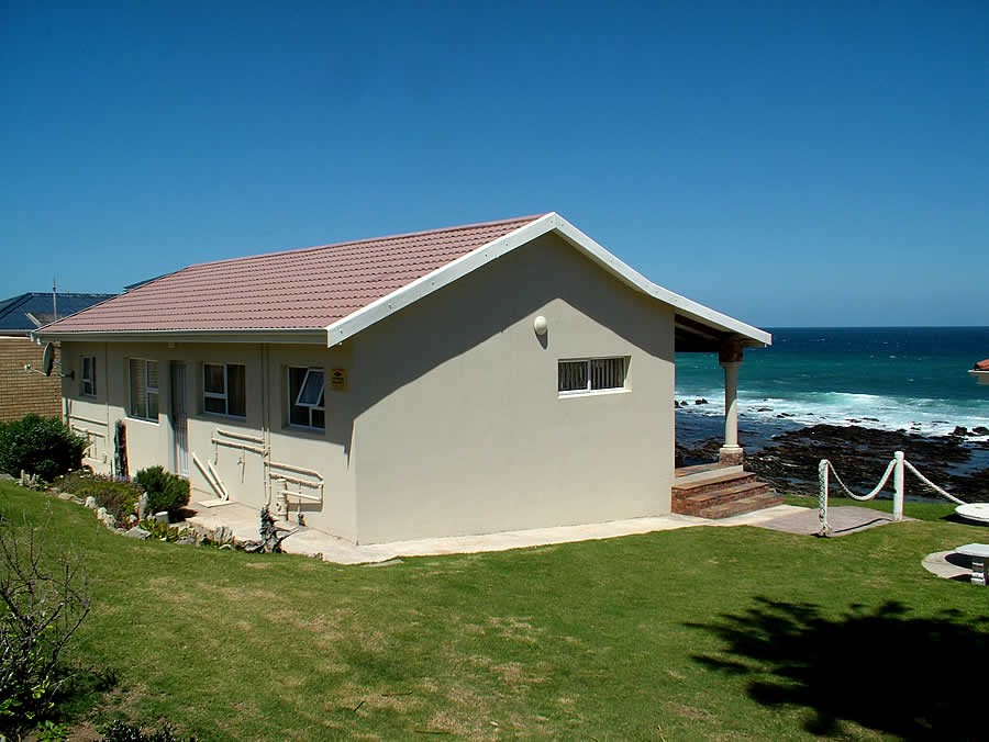  Vacation Hub International | Sea Notes - Seaweed Cottage Main