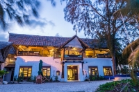  Vacation Hub International | Serena Beach Resort & Spa Main