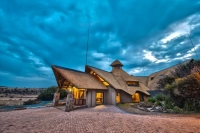  Vacation Hub International | Letsatsi Game Lodge Main