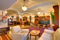 Vacation Hub International | Mucha Hotel Main