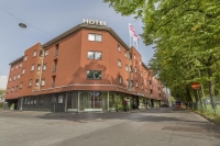  Vacation Hub International | Spar Garda Main
