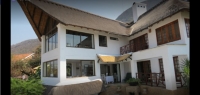  Vacation Hub International | Galagos Lodge Main
