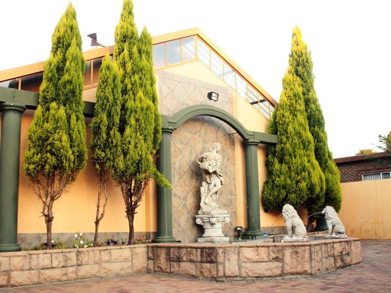  Vacation Hub International | Kungwini Guesthouse and Conference Centre Main