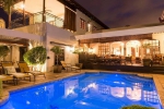  Vacation Hub International | Five Burnham Main