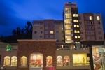  Vacation Hub International | Howard Johnson Hotel Loja Main