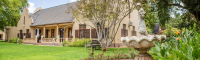  Vacation Hub International | Readman Guesthouse Main