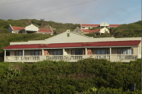  Vacation Hub International | Go Wild Resort Main