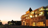  Vacation Hub International | Swakopmund Plaza Hotel Main