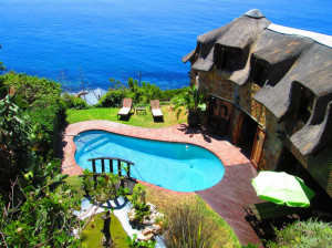  Vacation Hub International | A Whale of a time Self-catering Main