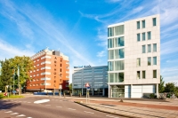  Vacation Hub International | Westcord Art Hotel Main