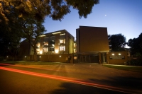  Vacation Hub International | Absolute Farenden Apartments Main