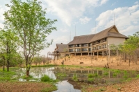  Vacation Hub International | Victoria Falls Safari Lodge Main