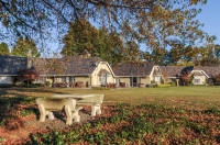  Vacation Hub International | Moorcroft Manor Main